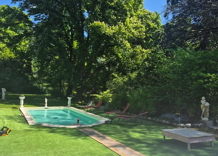 Chateau / Manoir De Saint-Gaudens