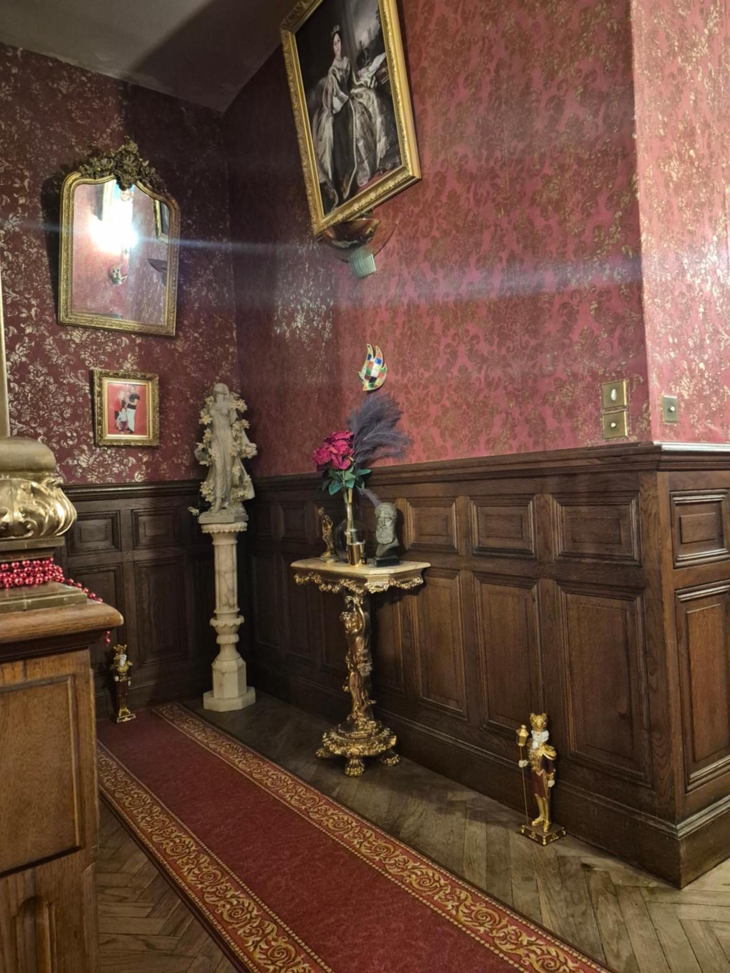 Chateau / Manoir De Saint-gaudens